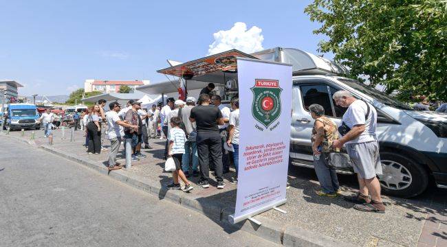 Gazileri Ve Şehit Yakınlarını Yalnız Bırakmadı