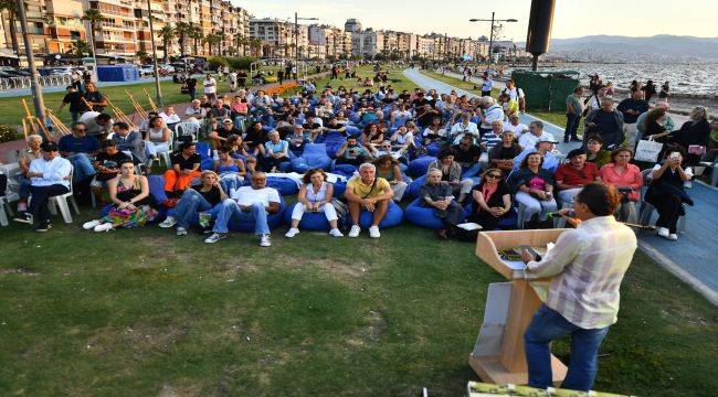 İzmir Şiir Hatları Buluşması Başladı