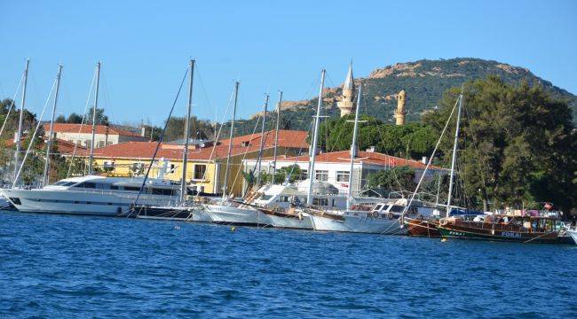 Foça Fok Marina İZDENİZ’le Markalaşacak