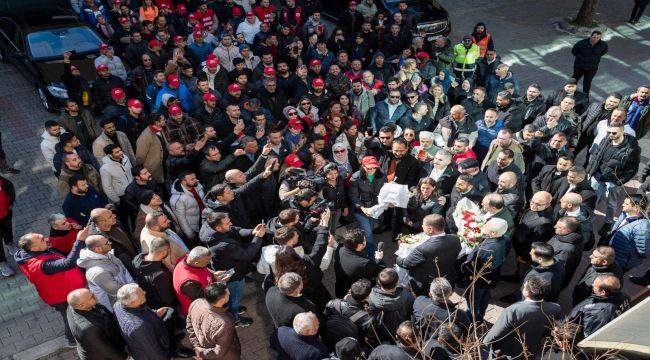 Dayanışma İle Önümüze Bakalım